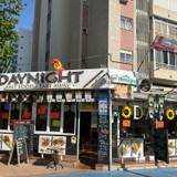 Daynight Bar